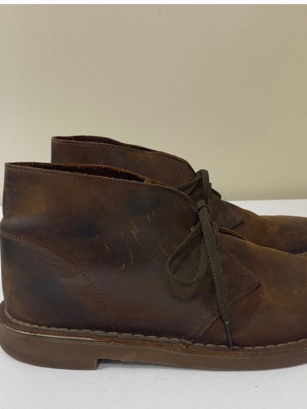 Brown Leather Beeswax Clark’s Bushacre Chukka/Chelsea Boot - size 9.5